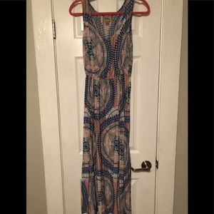 Full length maxi. Blue, Pink, Tan. Size Small.